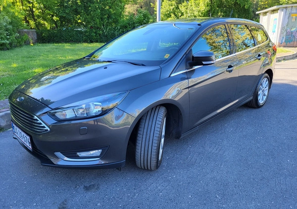 Ford Focus cena 39900 przebieg: 114500, rok produkcji 2017 z Kraków małe 92